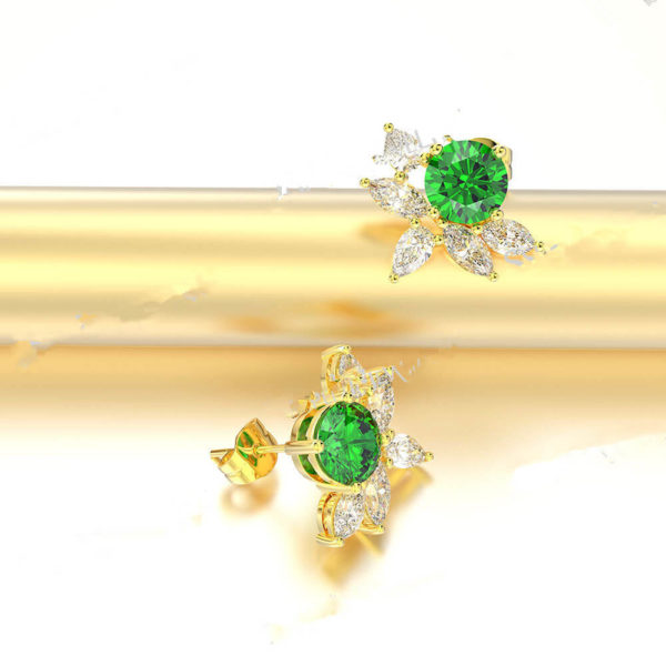 Green Emerald Diamond Stud Earring
