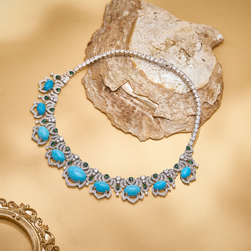 Bulgari Fan Necklace Earring